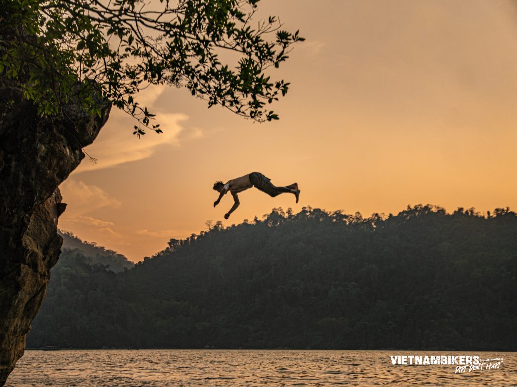 Best Time to Ride to Ba Be Lake β A Seasonal Guide for Motorbike Riders - VietnamBikers Tours Best Time to Ride to Ba Be Lake β A Seasonal Guide for Motorbike Riders - Motorbike Tour VietnamBikers