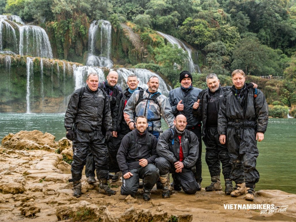  the Best Time to Ride to Ban Gioc Waterfall