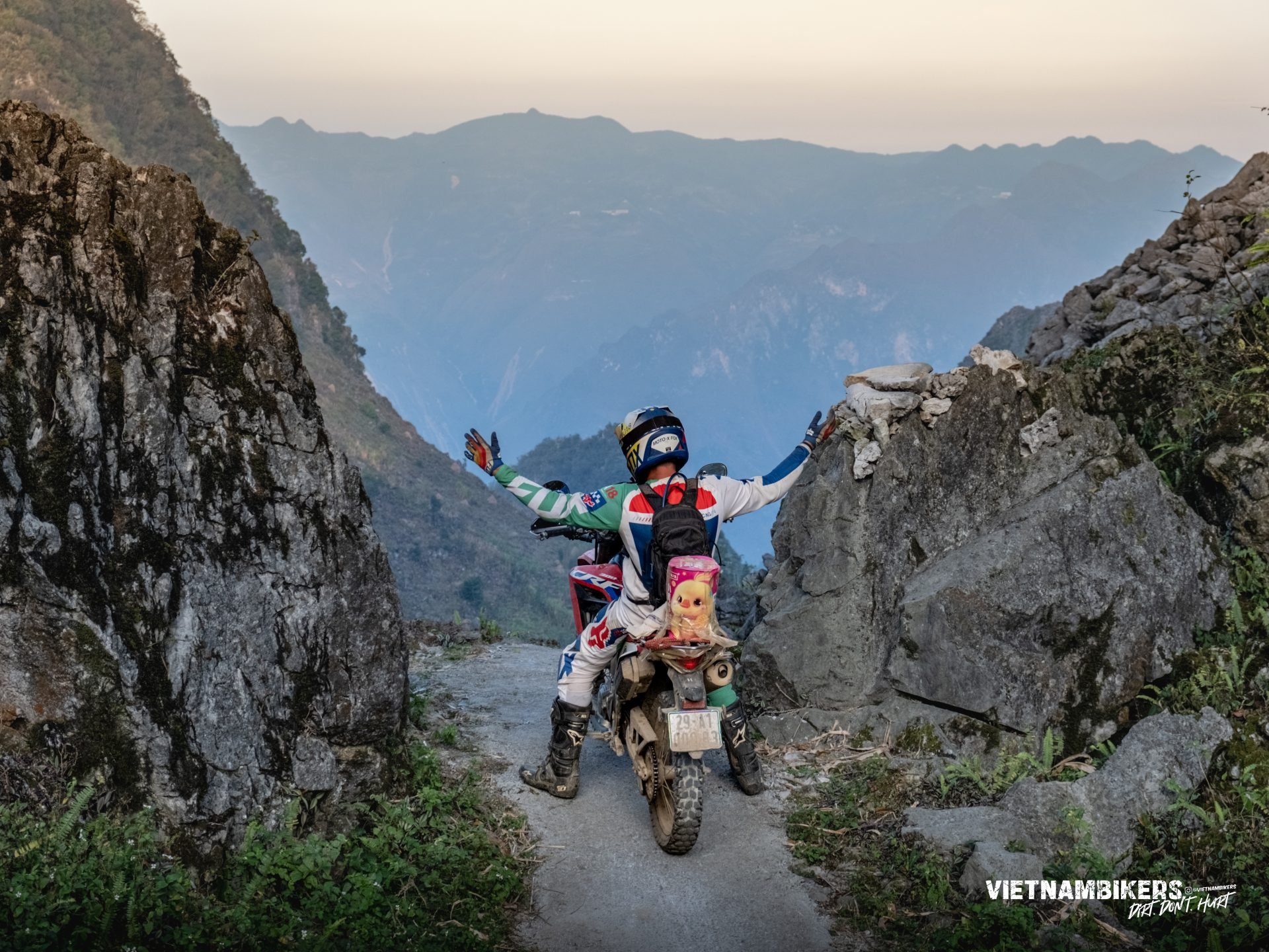 Ha Giang Loop vs Sapa - Motorbike Tour VietnamBikers