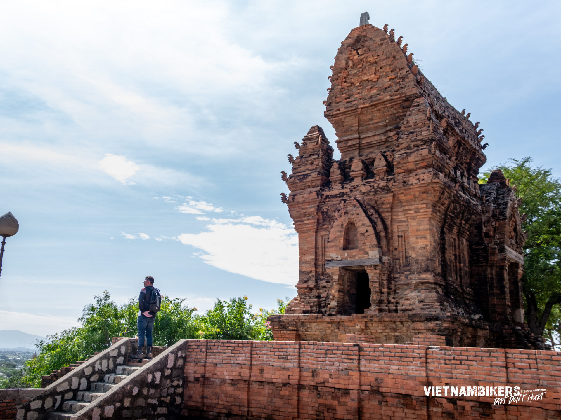 1 day my son motorbike tours short escape to the world wonder - Motorcycle Tour VietnamBikers