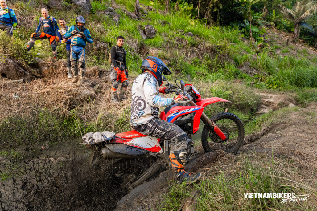 Vietnam Off-Road Adventure 2026 – Essential Travel Tips for the Ultimate Ride - Motorbike Tour VietnamBikers