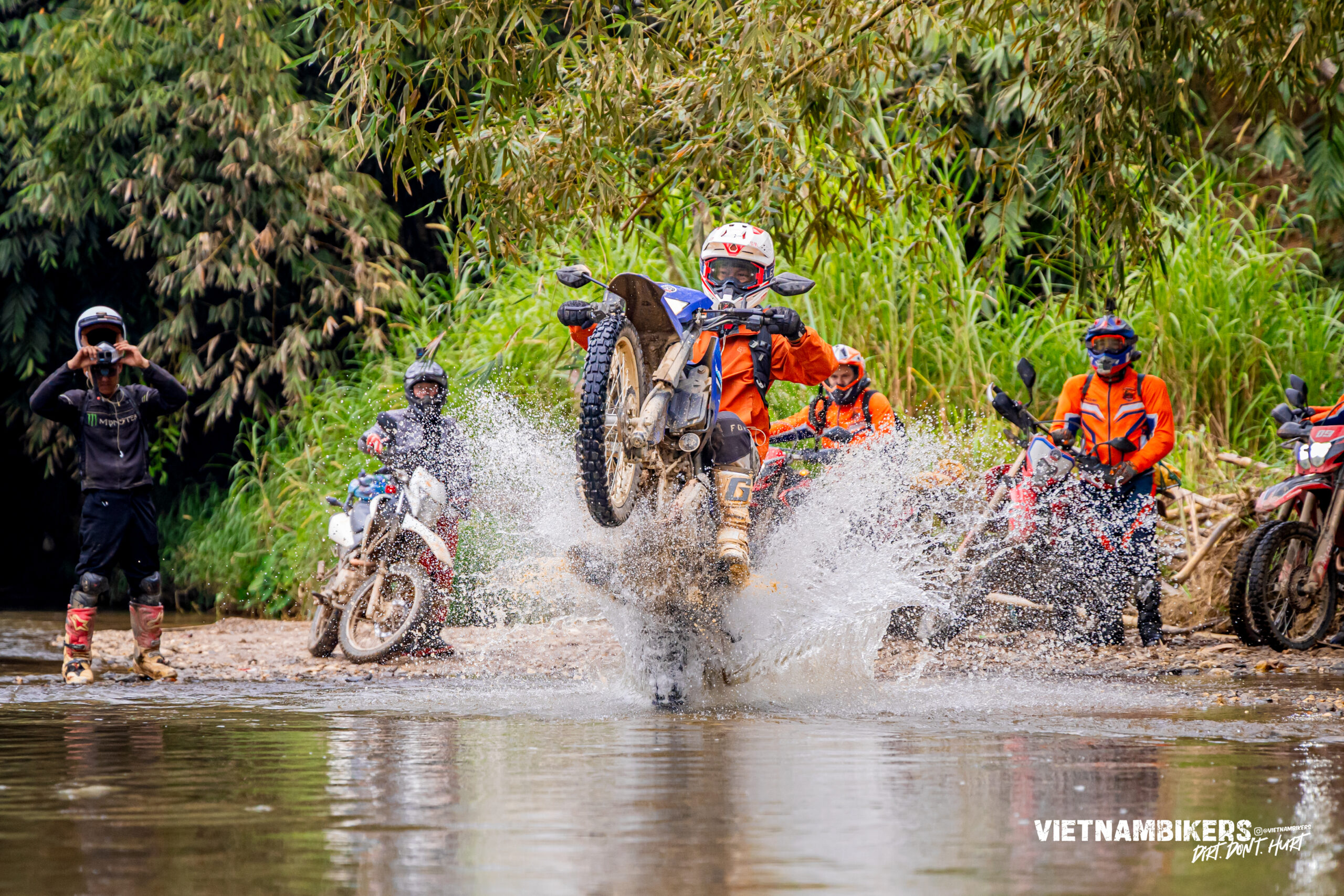 About VietnamBikers - VietnamBikers Tours About VietnamBikers - Motorbike Tour VietnamBikers