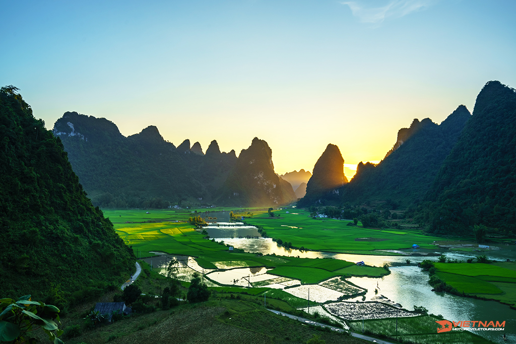 Cao Bang Motorcycle Tours drive you more experience 8 Trung Khanh - Cao Bang motorcycle tour