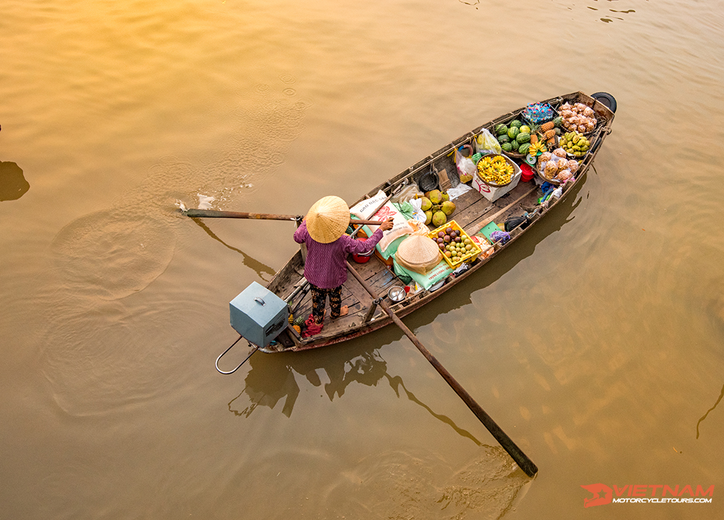 Things that can not miss when experience Mekong Delta by motorcycle